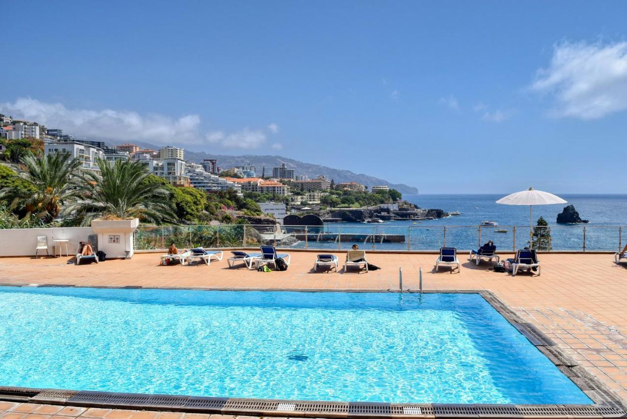 Lido Sunset, A In Madeira