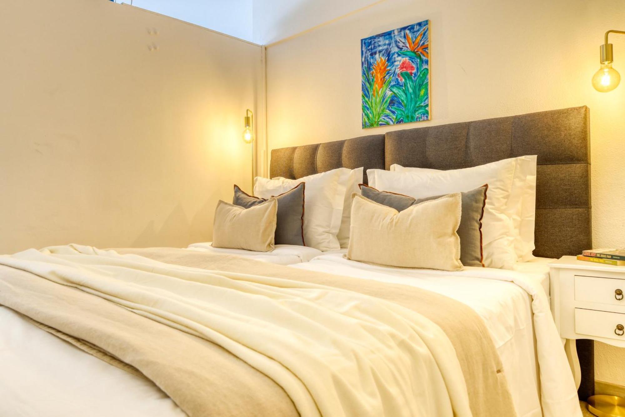 Lido Sunset, A In Madeira Apartment *