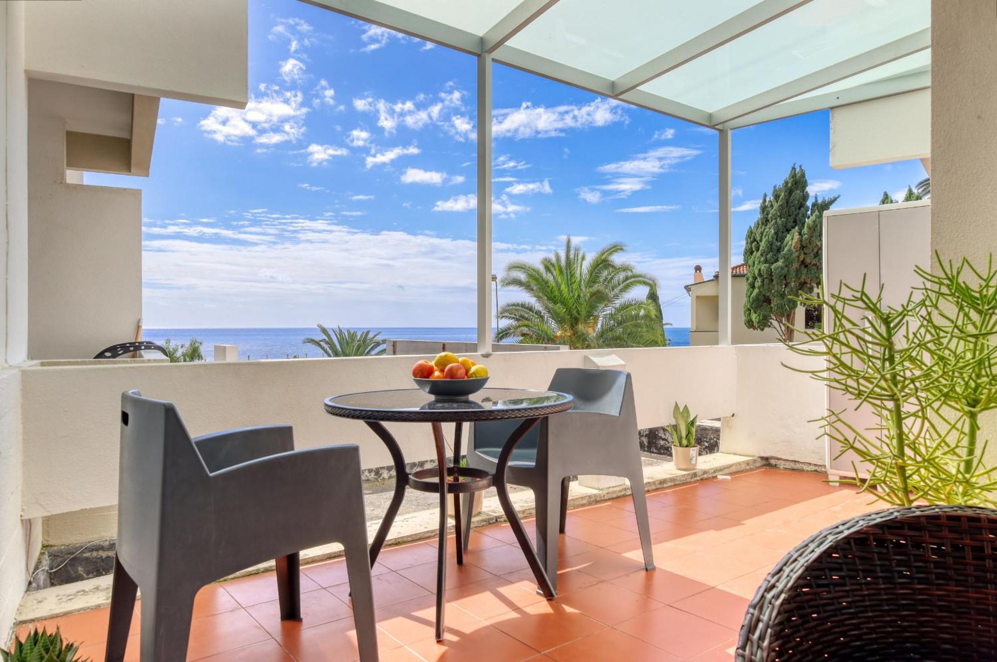 Apartment Lido Sunset, A In Madeira Funchal (Madeira)